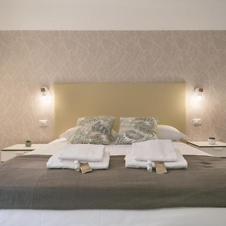 White Candia Guesthouse Roma Exterior foto