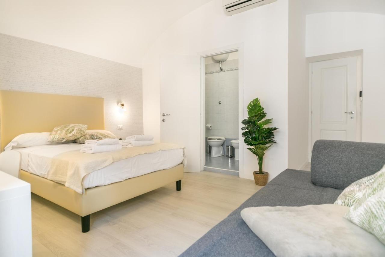 White Candia Guesthouse Roma Exterior foto